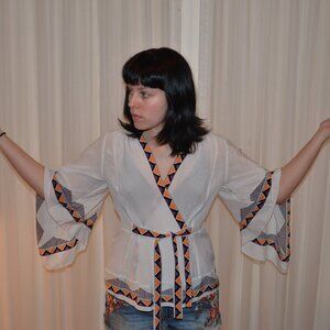 Vintage Y2K 00S BCBG White Sheer Bohemian Hippie Silk Kimono Wrap Top XS/S